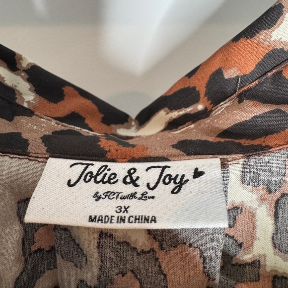 Jolie & Joy Women’s Plus Size Leopard Print Smocked Waist Blouse Top, Sz 3x - Picture 6 of 10